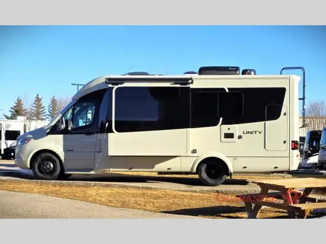 2026 Triple E ( LEISURE TRAVEL VANS ) Unity 24MBL in RVs & Motorhomes in Calgary - Image 41