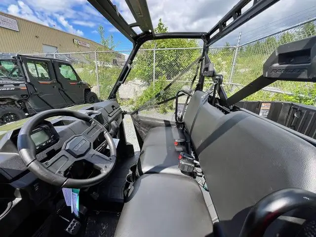2025 Polaris Ranger 1000 EPS in ATVs in City of Halifax - Image 6