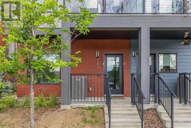 169 Greenbriar Place NW Calgary, Alberta62865715162883124