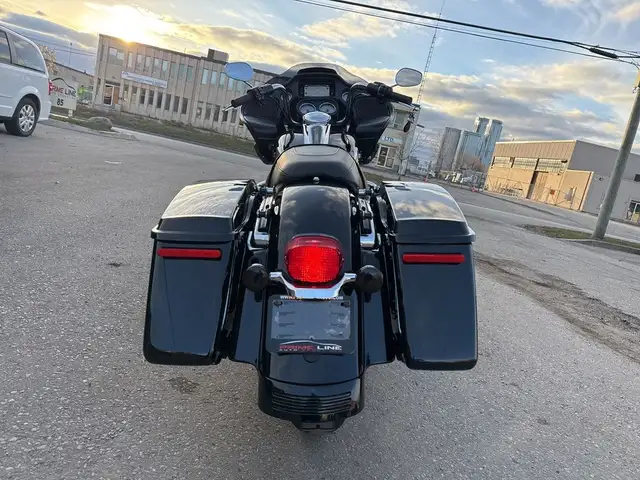 2022 Harley-Davidson Road Glide ~ ROAD GLIDE ~ 107CI ~ 2 INTO 1  in Sport Touring in City of Toronto - Image 16