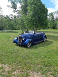 1935 Ford Roadster Convertible