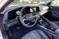 10.25 Inch Touchscreen W/ Nav,10.25 Inch Digital Cluster,leather Seats,bose Prem Audio W/ 8 Spkrs,di... (image 7)