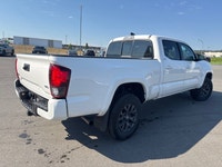 Aluminum Wheels, Heated Seats, Apple CarPlay, Android Auto, Adaptive Cruise Control! SALES HOTLINE s... (image 4)