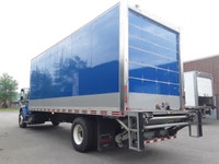 2020 Freightliner M2 106 Ryder Stock ID: 200060 Transmission Type/Speed: AUTO 6 Engine: DIESEL B6.7... (image 7)