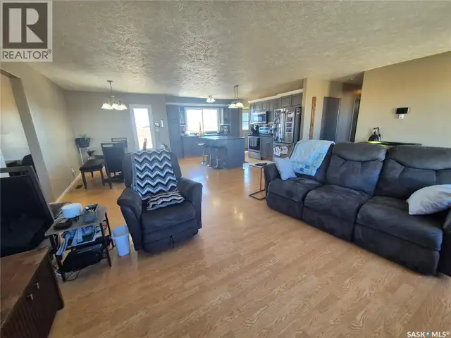 Highway 13 Acreage near Glasnevin Key West Rm No. 70, Saskatchew in Houses for Sale in Regina - Image 14