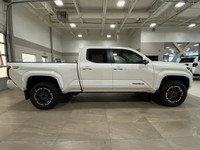 TURBOCHARGED, TOW HITCH, ADAPTIVE CRUISE CONTROL, LANE KEEPING ASSIST, BACK-UP CAMERA Unsure what em... (image 8)