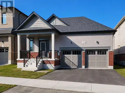 Great family home located in a fantastic new subdivision. Minutes away from Cooks Bay Beaches. Plent...