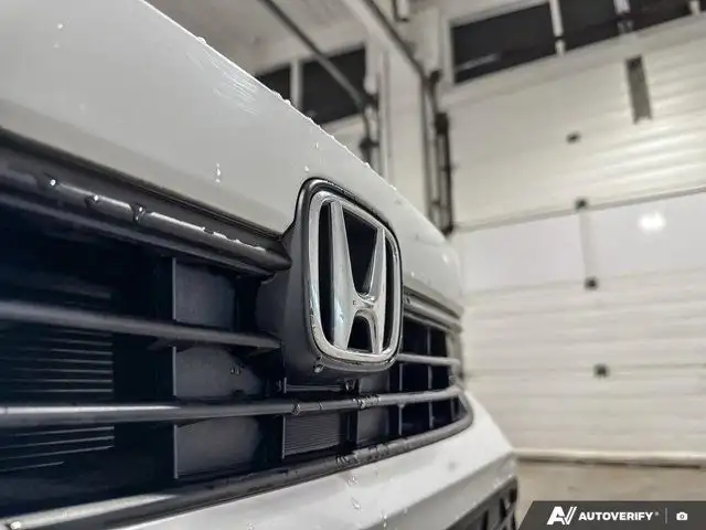 2022 Honda Civic Sedan Sport | Moonroof | Traffic Sign in Cars & Trucks in Saskatoon - Image 14