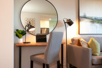 Under New Management! Realstar's Harbourview Apartments is located in the upscale lakeside-shopping... (image 2)