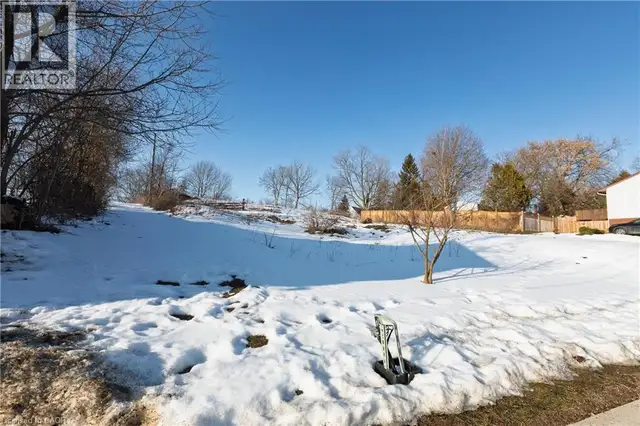 75 KING Street E Ingersoll, Ontario in Land for Sale in Woodstock - Image 15