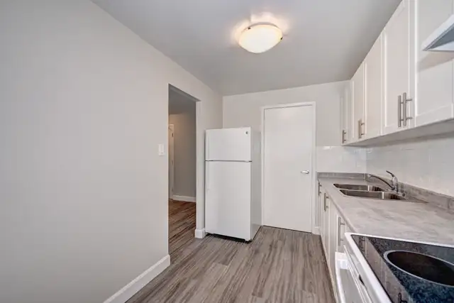 Fergus 2 Bedroom Apartment for Rent: in Long Term Rentals in Guelph - Image 9