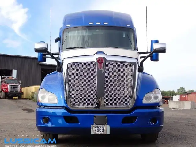 2020 Kenworth T680 in Heavy Equipment in Longueuil / South Shore - Image 3