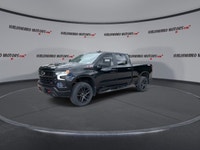 // ACCIDENT FREE!! // Take on the road with confidence in this 2022 Chevrolet Silverado 1500 LT Trai... (image 3)