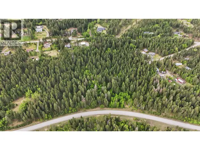550 DOG CREEK ROAD Williams Lake, British Columbia in Land for Sale in Williams Lake - Image 2