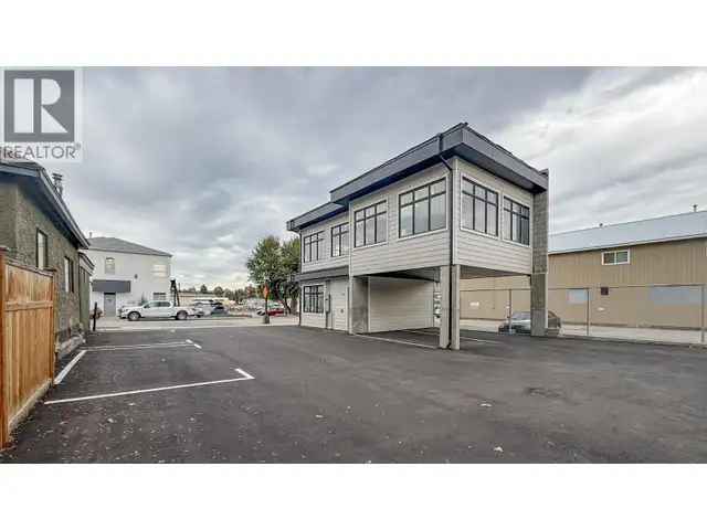 704 Cliff Avenue Enderby, British Columbia in Commercial & Office Space for Rent in Prince Rupert - Image 8