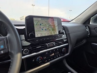 *CLEAN CARFAX, ONE OWNER, APPLE CAR PLAY, ANDROID AUTO, POWER LIFTGATE.. * Featuring a 9-inch touchs... (image 8)