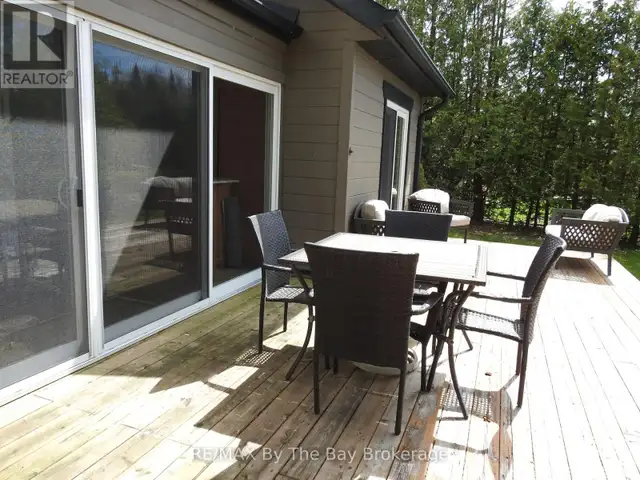 11 CABIN CRESCENT Wasaga Beach, Ontario in Houses for Sale in Oakville / Halton Region - Image 30