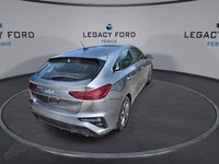 Android Auto, Apple CarPlay, Wireless Charging, Heated Steering Wheel, Heated Seats! Unleash your ne... (image 7)