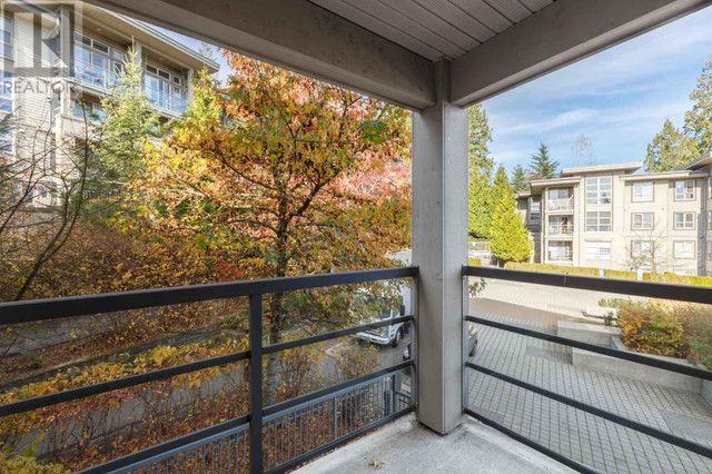 403 9339 UNIVERSITY CRESCENT Burnaby, British Columbia in Condos for Sale in Burnaby/New Westminster - Image 4