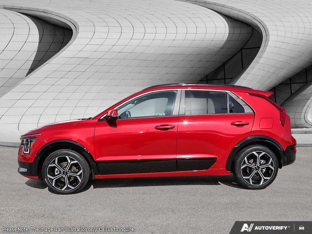 2025 Kia Niro SX in Cars & Trucks in London - Image 3