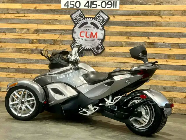 2013 BRP CAN-AM SPYDER RS SM-5 (MANUAL) + ONLY 30622 KM + WINDSH in Other in Ottawa - Image 7