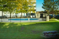 Découvrez notre 4 1/2 à louer à Laval, dans un quartier dynamique et très recherché, au cur de la vi... (image 7)