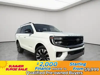 NAVIGATION, LEATHER SEATS, PANORAMIC ROOF, BLIND SPOT MONITOR, ADAPTIVE CRUISE CONTROL Step into the...