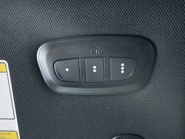 2024 Jeep Compass Trailhawk | 4WD | No Accidents | in Cars & Trucks in Prince George - Image 38