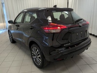 This used 2024 Nissan Kicks SV is a smart fit for city life in Dartmouth. Its black exterior gives i... (image 5)