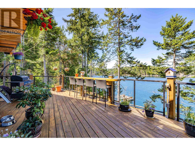 659 WILKS ROAD Mayne Island, British Columbia in Houses for Sale in Victoria