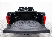 TOYOTA TACOMA DOUBLE CAB AUTO 2025 4X4 ROBUSTE MOTEUR TURBO MODERNE ÉCRAN TACTILE AVANCÉ SÉCURITÉ AC... (image 9)