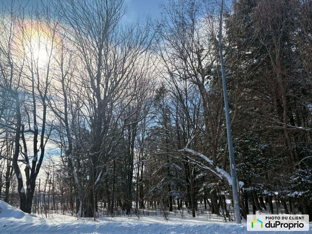 $285,000 - Residential Lot in Drummondville (Drummondville) — photo 2