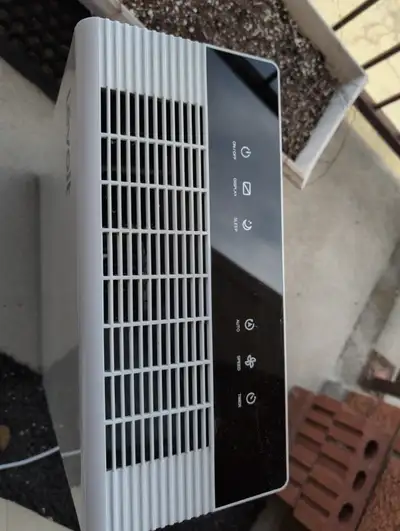 BREATHE CLEAN AIR TODAY – LEVOIT AIR PURIFIER (LIKE NEW), View more