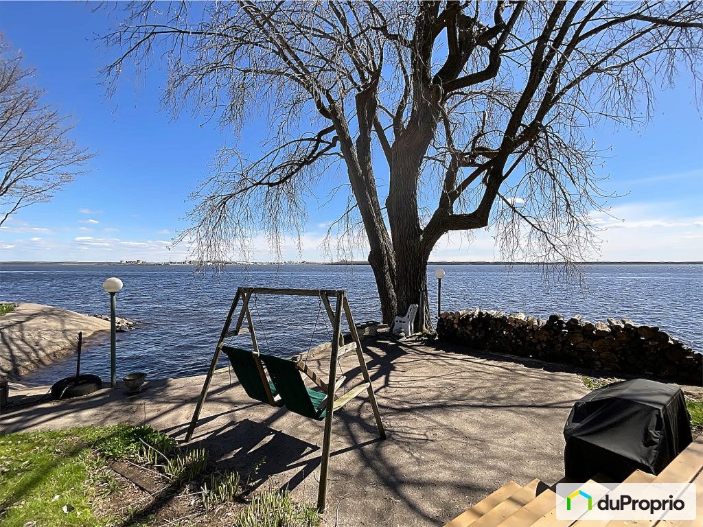 $259,000 - Cottage for sale in Champlain — photo 2