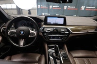 Special Finance Price: $30,999 | Cash Price: $32,499 2018 BMW 540i xDrive – TwinPower Turbo, xDrive... (image 9)