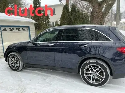 NO ACCIDENTS / CLEAN CARFAX / 1 OWNER / Brake Assist, Power Tailgate/Hatch, Auto Dimming Rearview Mi...