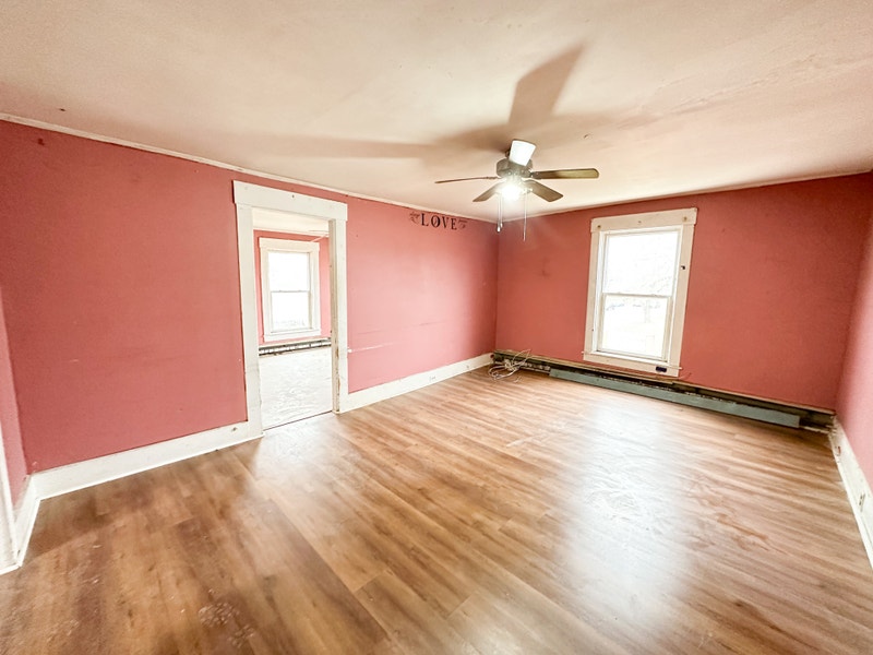 3 Duke Street Large 3 Bedroom in Sussex! Long Term Rentals Saint