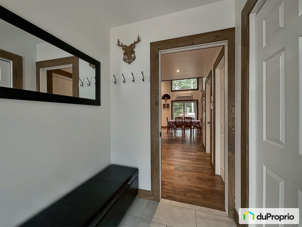 $449,000 - Bungalow for sale in Ste-Christine-D'Auvergne — photo 3