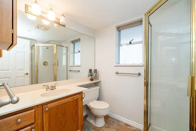 212 15255 18 AVENUE Surrey, British Columbia in Condos for Sale in Delta/Surrey/Langley - Image 19