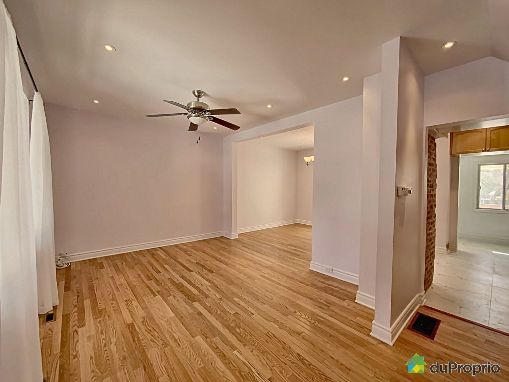 $949,000 - 2 Storey for sale in Pointe-Claire — photo 3
