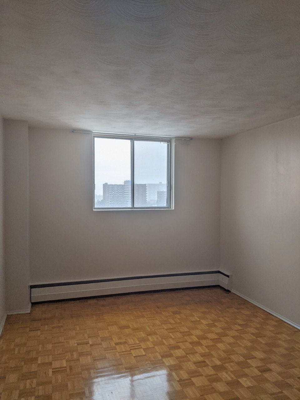 2 Bedroom Available, November $1699 3