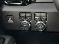 Engine: 6.6L TURBO 8cyl. L/100Km City: 0.0 L/100Km Hwy: 0.0 Safety Equipment Airbags, Dual-stage fro... (image 9)