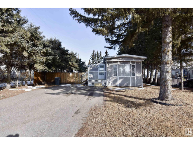 5238 54 AV St. Paul Town, Alberta in Houses for Sale in Edmonton