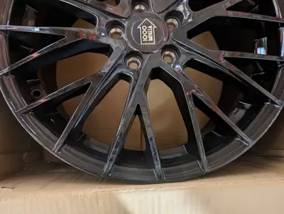 Size: 18x8 Bolt Pattern: 5x112 Centre Bore: 66.7 Offset: 48 Colour: Black SKU: RW8100980B5124866.7 #...