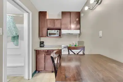 Move in Ready !! Apply now: Or Text -587-315-0273 https://freshcoast.managebuilding.com/Resident/pub...
