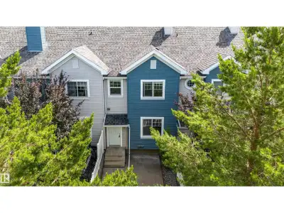 Welcome to this inviting 3-bedroom townhome in the desirable community of Summerside, where comfort...