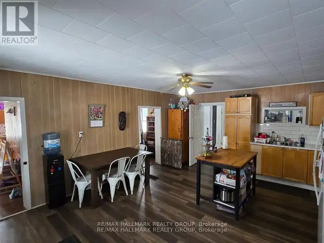 7122 BANK STREET Ottawa, Ontario in Land for Sale in Ottawa - Image 10