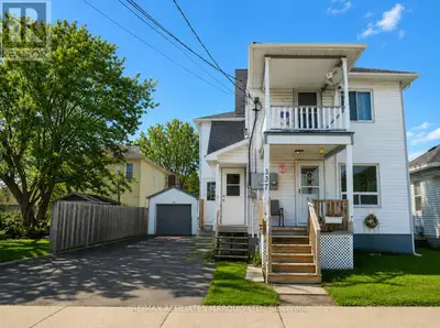 Soon to be vacant unit! This property presents a unique investment opportunity in a central location...