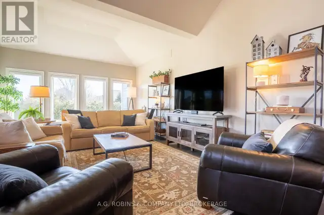 91 BUTLERS DRIVE S Fort Erie (Ridgeway), Ontario in Houses for Sale in St. Catharines - Image 9