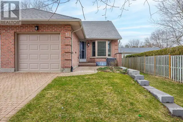 12 - 90 ONTARIO STREET S Lambton Shores (Grand Bend), Ontario in Condos for Sale in Grand Bend - Image 3